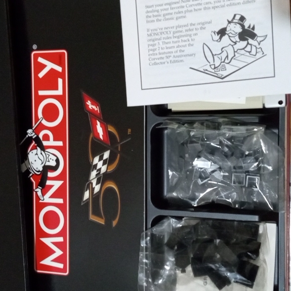 2002 Monopoly Corvette 50th Anniversary Collectors Edition excellent condition - Picture 2 of 2